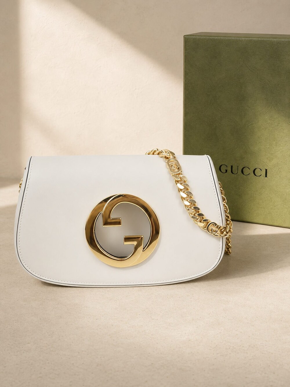 Gucci Medium White Calfskin Purse with Gold Tone Chain - Picture 2 of 6